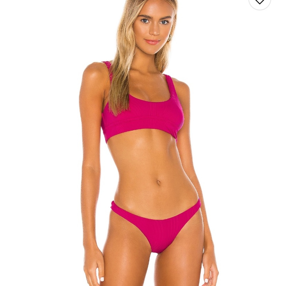 Vitamin A Sienna bikini top in hot pink size medium